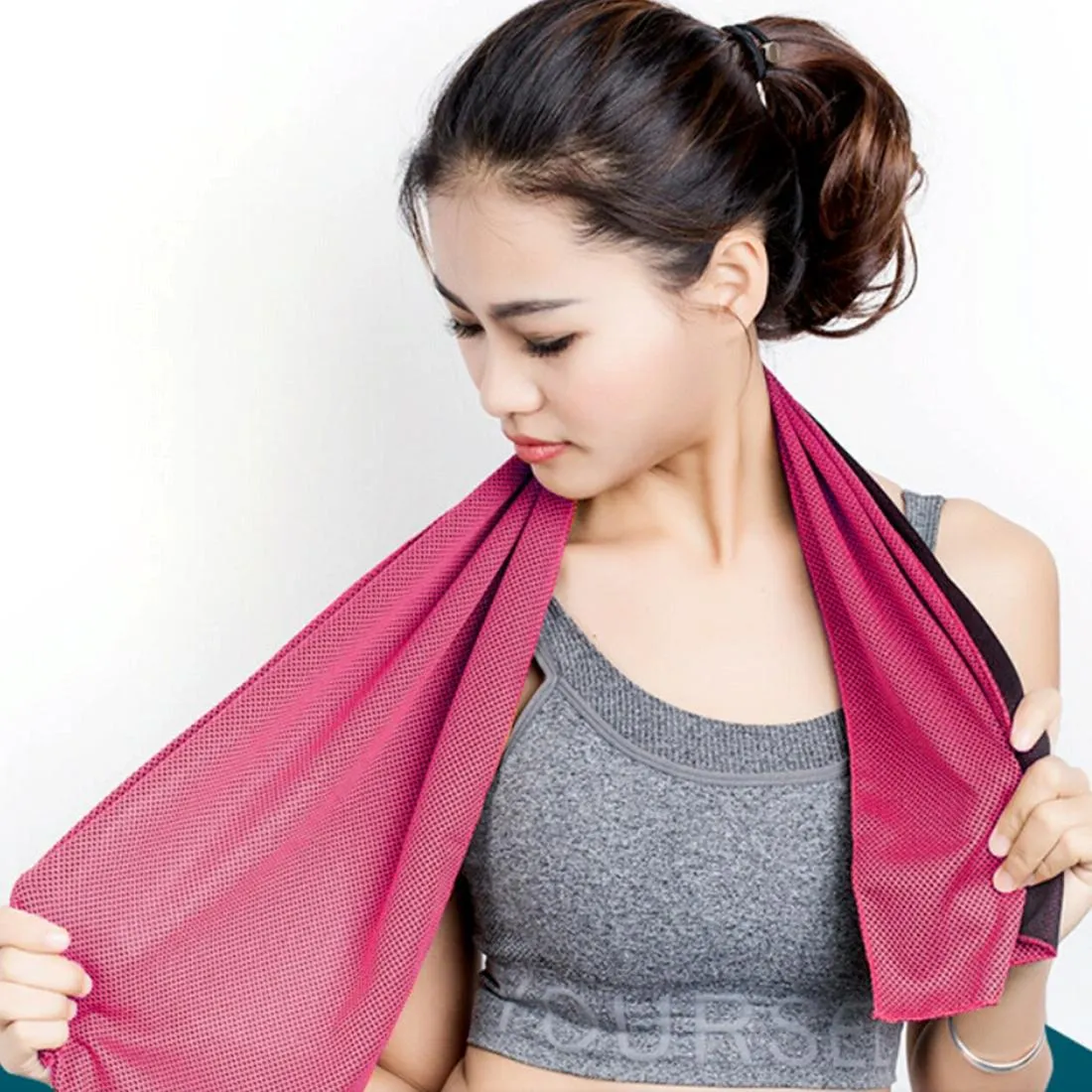 2-Pack Enduring Ice Towels | Microfiber Fabric 30x100CM | Ideal for Gym & Sports | Magenta