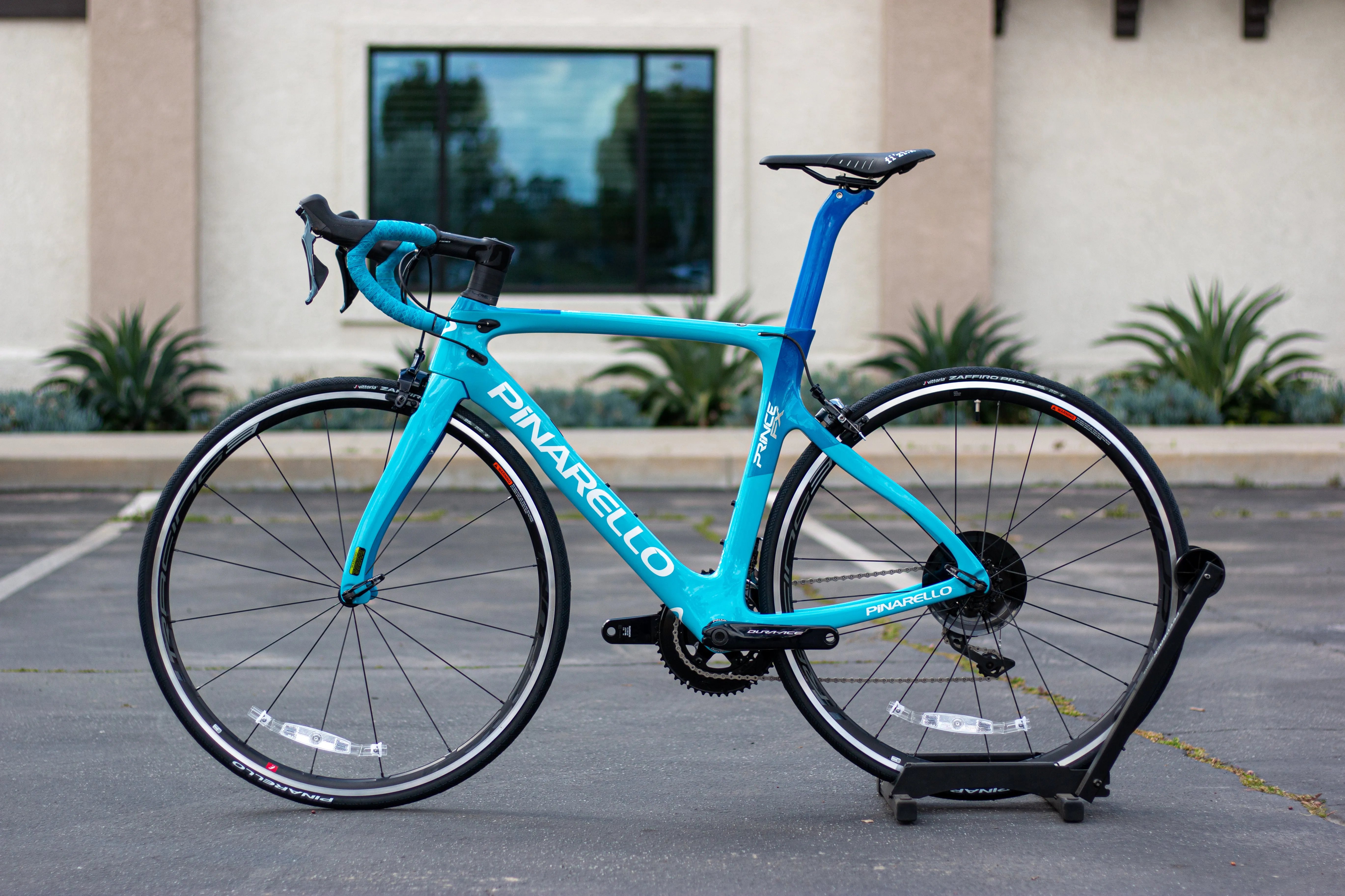 2019 Pinarello Prince FX DA Sky/Nvy 55