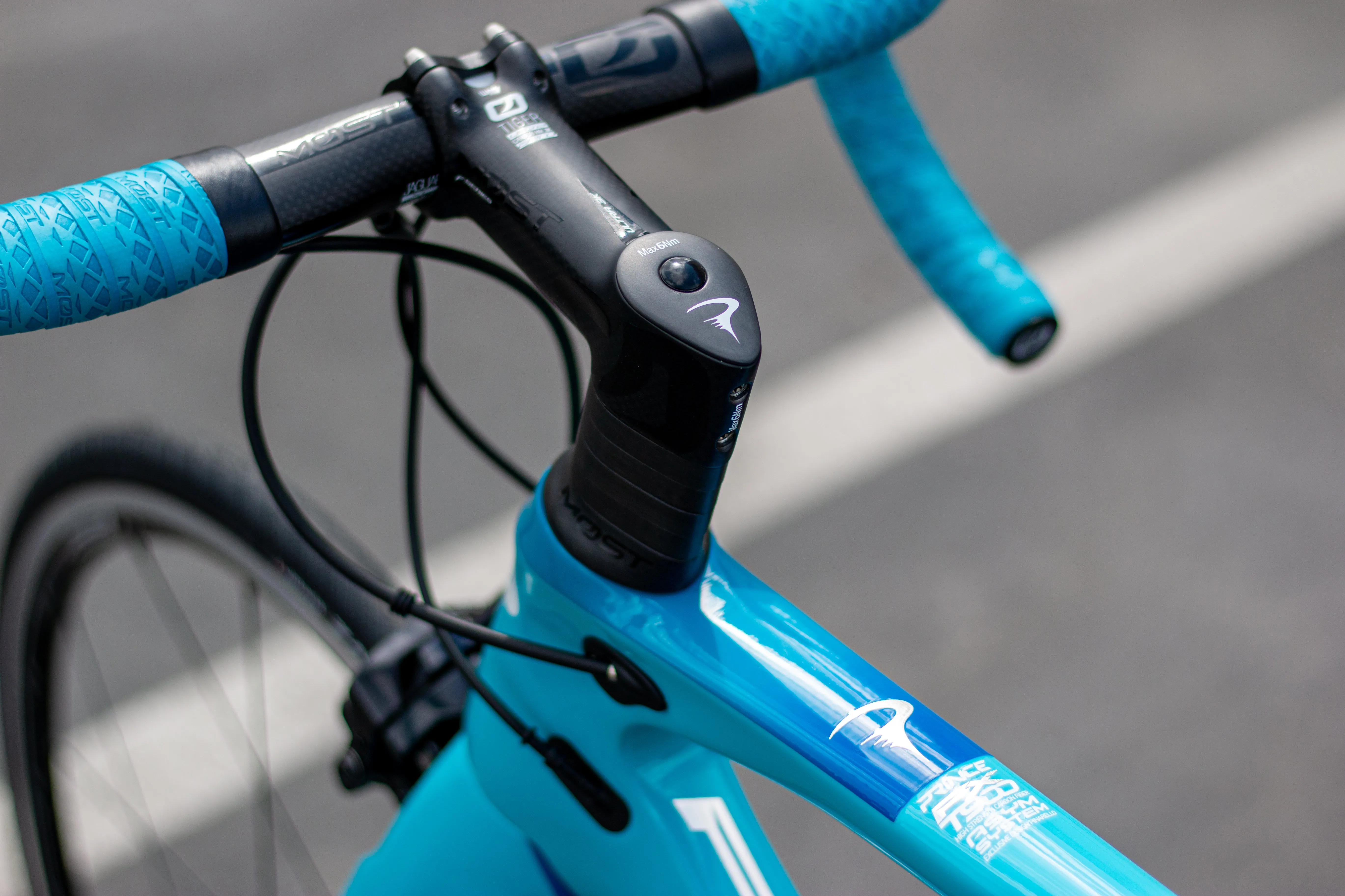 2019 Pinarello Prince FX DA Sky/Nvy 55
