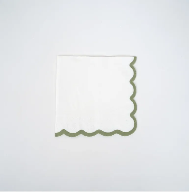 Holiday Scallop Beverage Napkins