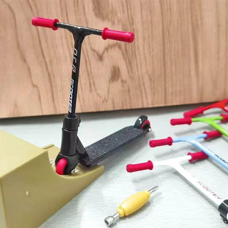 Mini Finger Scooter Alloy Finger Scooter Set