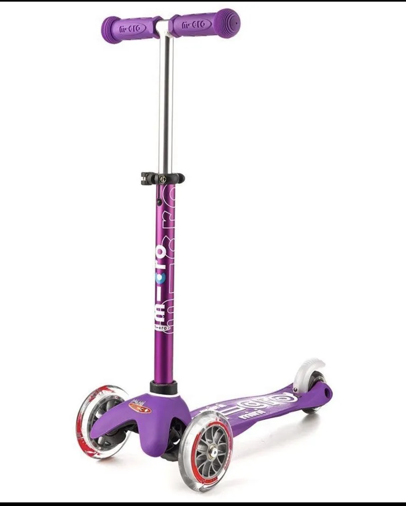 Mini Micro Deluxe 3 Wheel Scooter - Purple